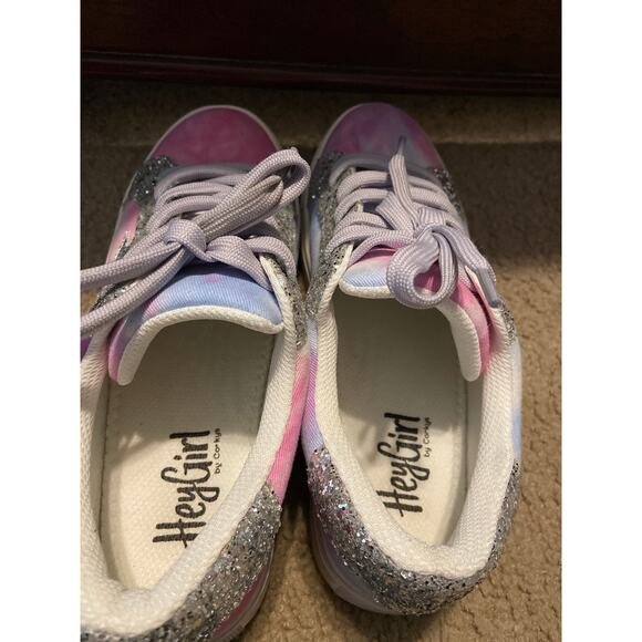 Hey Girl by Corkys Women’s Shoe Size 6 tie dye supernova sneakers - Picture 6 of 8